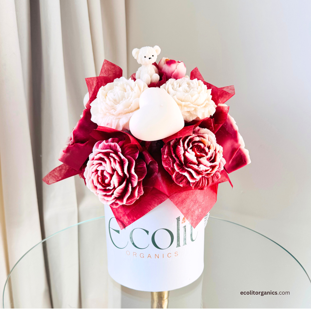 Crimson Bloom Candle Bouquet | Amber & Musk Scent | Handmade Gift | Ecolit Organics