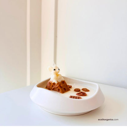 Cozy Cravings Candle | Handmade Soy Wax Candle with Amber Noir Scent